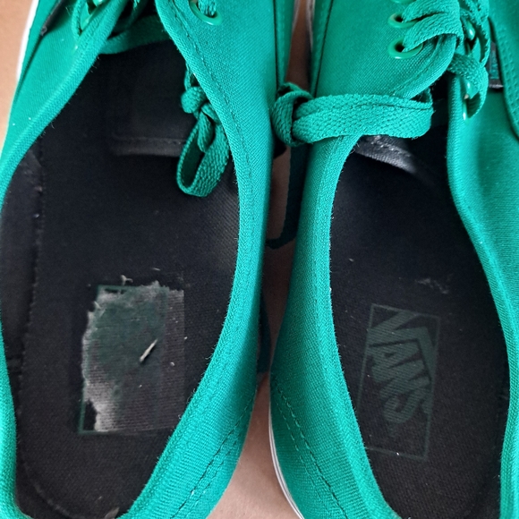 Vans Off The Wall Classics Green/Gum Sole Shoes - Picture 8 of 9